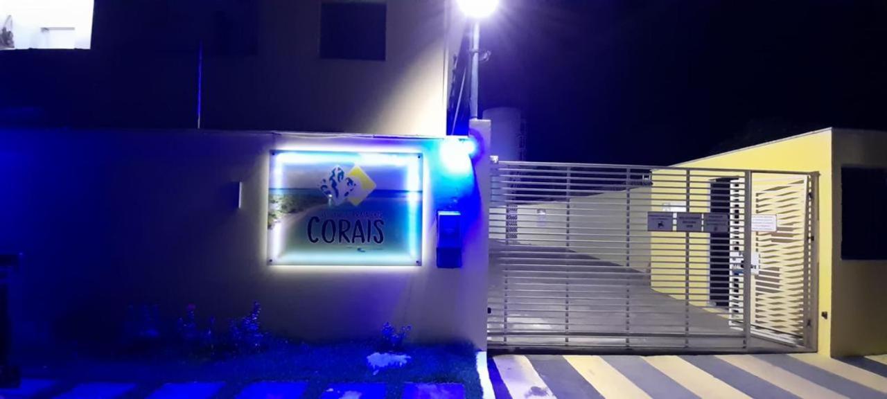 Apto Aconchegante Na Praia Coroa Vermelha Санта Крус Кабралия Екстериор снимка